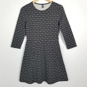 H&M Divided Black & White Patterned Jersey Dress